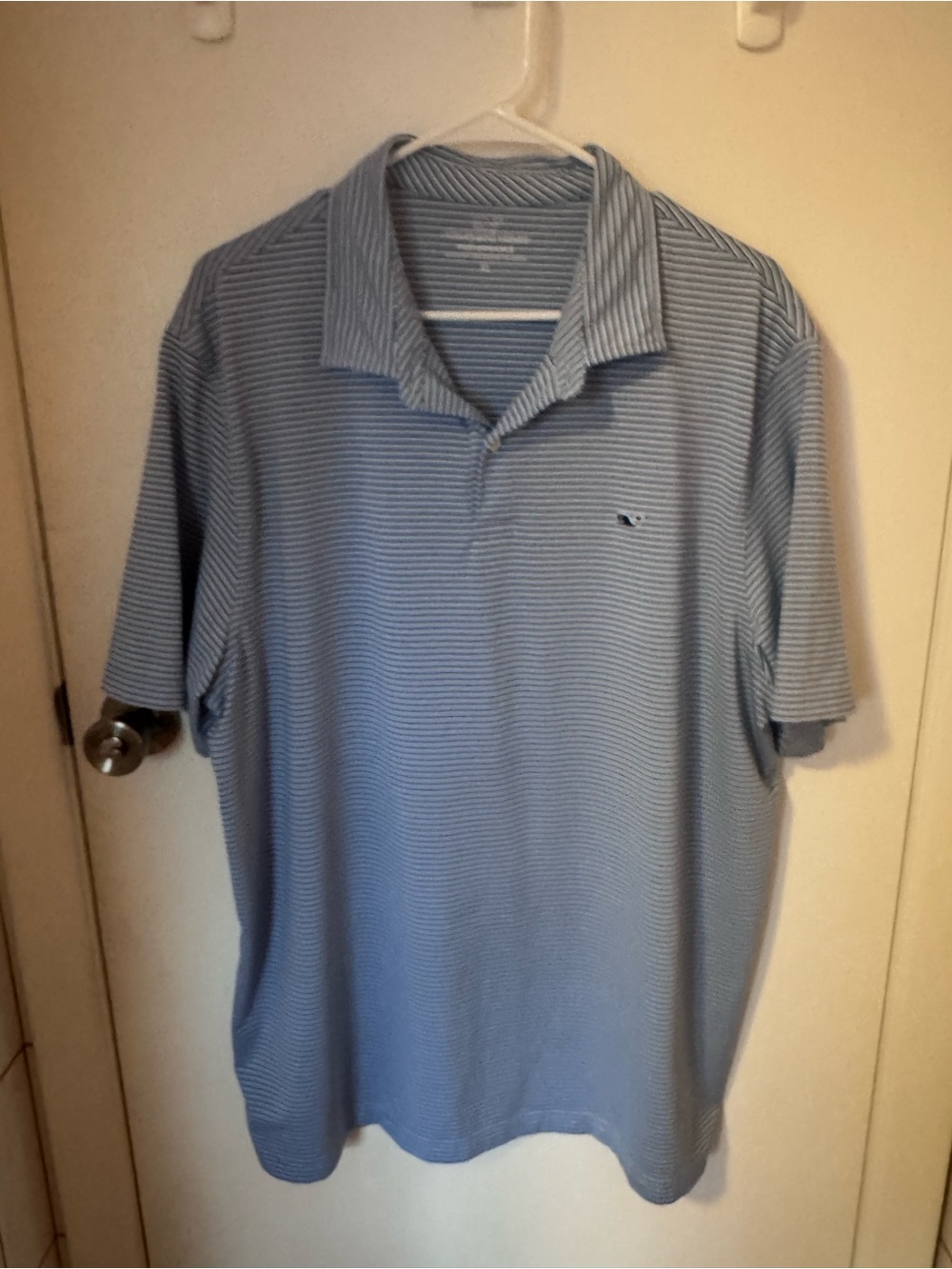 Vineyard Vines Men's Blue and White Micro-Stripe Polo
